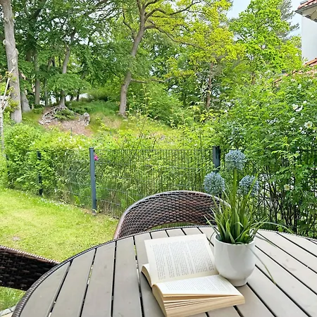 Haus Meeresblick A 126 Seegefluester Mit Terrasse Apartment *